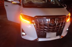  ウィンカーは究極に明るいです。 