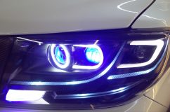 30前期アルファードのヘッドライト加工~ 最近はここまでのフルメイクも少なくなりましたが、やはりイベント等には強いですね。