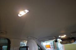 VOLVO XC90(デモカー) の室内灯カスタム~ 単純に光が全体に行き渡るだけで3倍ぐらい明るく感じます。明るすぎずちょうどよい感じです。
