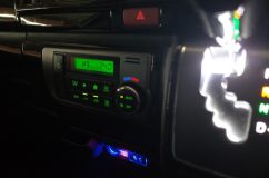200系6型ハイエースのエアコンパネル他スイッチ類のLED打ち替え 純正は緑ですが、この緑も以前の3型ぐらいの頃のものと比べると格段に明るくなっています。