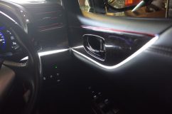 E52エルグランドのエアコンマルチ等のLED打ち替えとアンビエントライト続き アンビエントライトも延長しました。