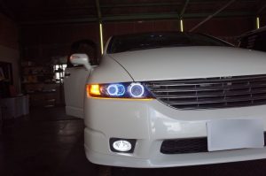 RB1オデッセイのシーケンシャルウィンカー施工