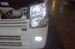  LEDの明るさがHIDに近づいたこともあり、最近ではほとんどのお客様がLEDをご選択いただきます。点灯不良も大幅に少なくなりました。 