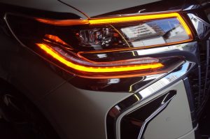 30系アルファードのヘッドライトシーケンシャル＆デイライト