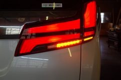 30後期アルファードのシーケンシャル&デイライト追加 30後期アルファードのシーケンシャル&デイライト追加