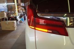 30後期アルファードのヘッドライト&テールランプのシーケンシャル加工 テールに至っては3時間あれば完成します。