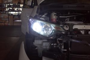 ５０エスティマのヘッドライトのHID to LED施工～