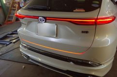 80ハリアーの室内間接照明のRGBW化 ついでにリアゲートイルミも施工しました。
