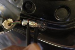  スポット溶接機で電極をはんだ付けできるようにします 