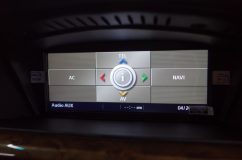 BMW アンドロイドモニター(ナビ)取り付け iDrive CCC もちろん純正の機能はそのまま使うことが可能です。