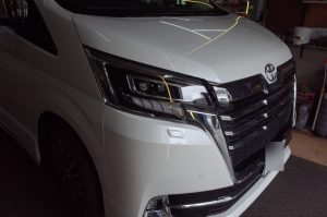グランエースのウィンカーLED交換