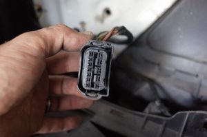 BMWのヘッドライト水漏れ修理～
