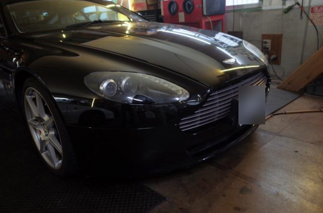  アストンマーチンヘッドライトウィンカー修理  