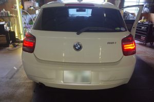 F20 BMW　のテールランプ修理ついでに間接照明のLED交換～