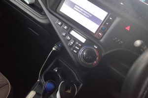 アクアのエアコンパネル他LEDスイッチ打ち換え