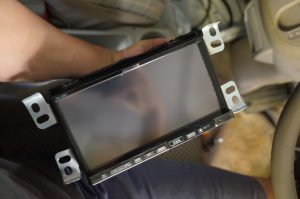 エブリィワゴンにナビ・バックカメラ取付