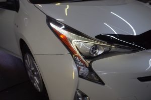 ５０プリウスのサイドマーカー施工