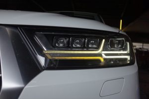 AUDIのヘッドライト修理（デイライト）