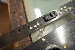 FORD エクスプローラのハザードスイッチ修理