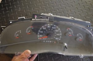 フォードのスピードメータODOメータ修理