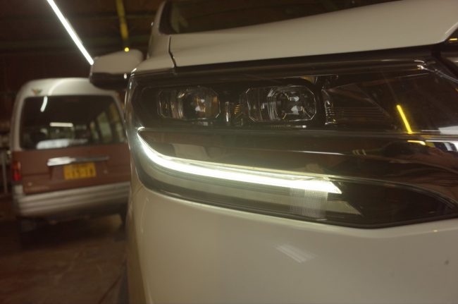   ３０後期アルファードSAのシーケンシャル化＆デイライト  