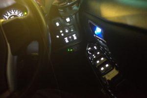80VOXYの室内パネル類全LEDホワイト化