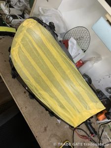 メルセデス・ベンツGLSのヘッドライトウインカー修理