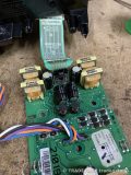 テールランプから取り出された、点灯不良の原因となるLED基板。