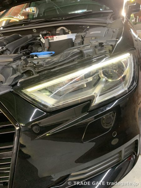 修理が完了し、正常に点灯するAudi A3助手席側デイライト