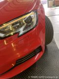 Audi A3の左側ヘッドライト。デイライト部分が消灯している様子。