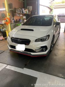 スバル レヴォーグのスピードメーター針を赤色にカスタム