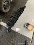 カローラクロスのフォグ交換と手順 無理そうなのでアンダーカバーを外して交換しました。